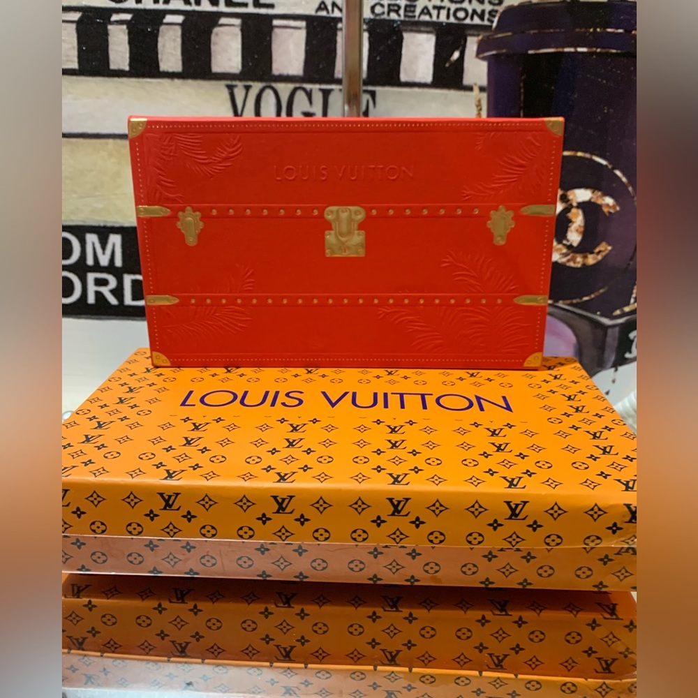 NEW🔊Limited edition Louis Vuitton Chinese Lunar New Year envelopes 🧧 VIP gift!